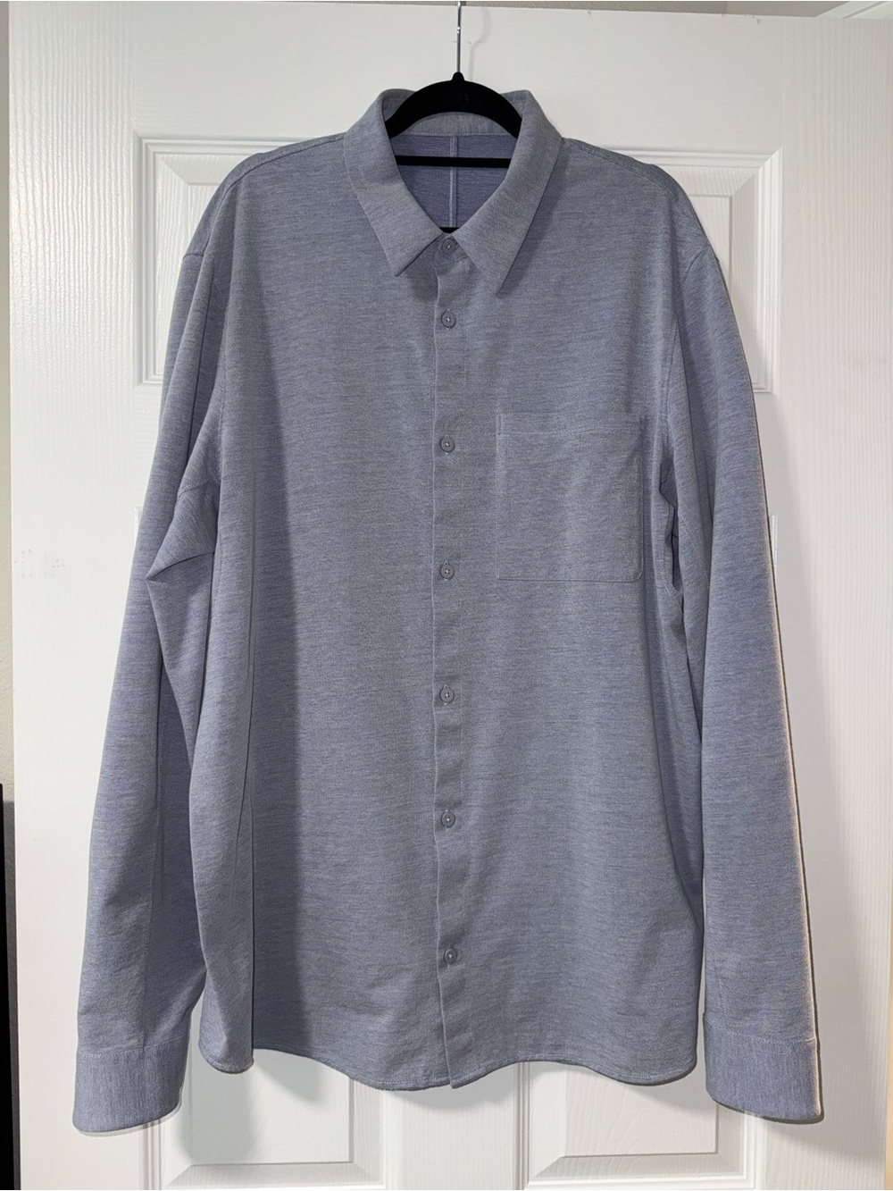 lululemon athletica Men's Long-Sleeve Button-Down Shirt - light blue
